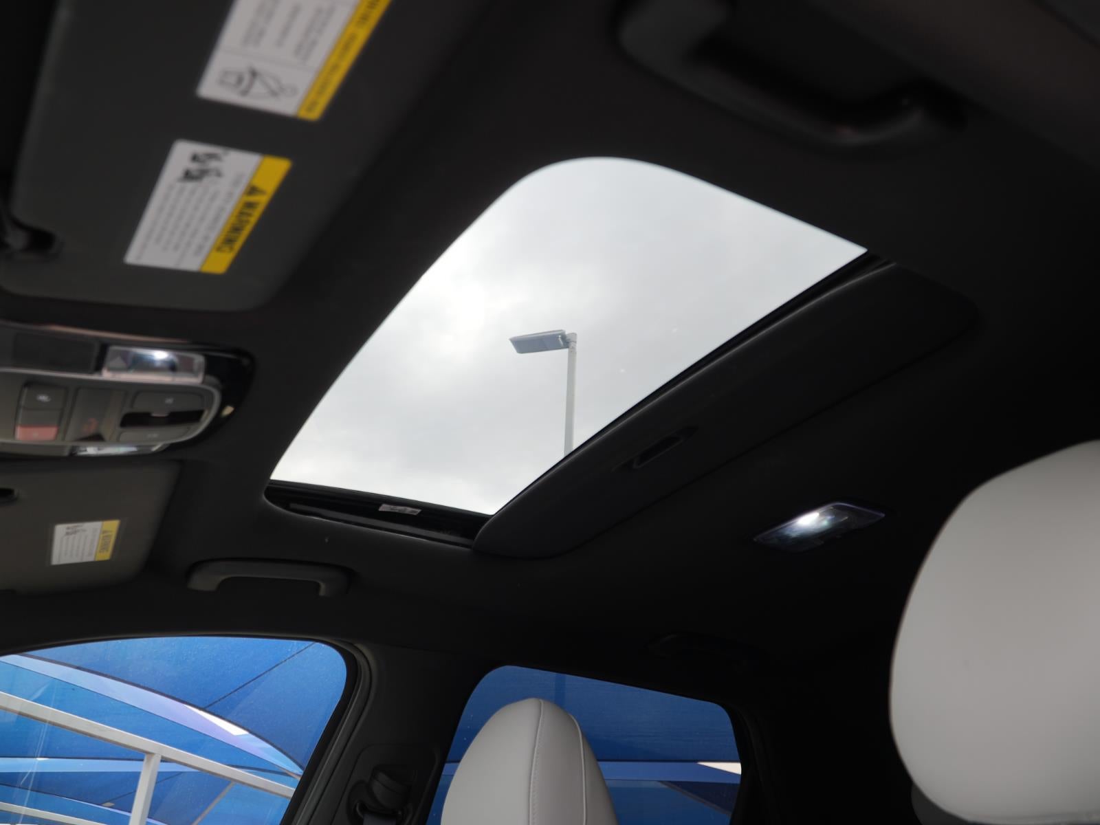 2025 Hyundai Santa Cruz SEL Activity