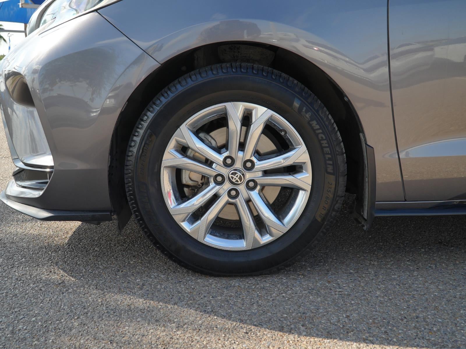 2022 Toyota Sienna XSE