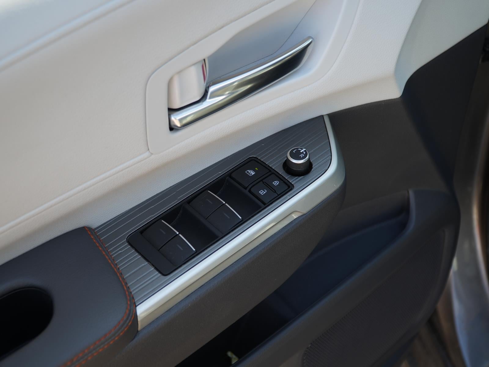 2022 Toyota Sienna XSE