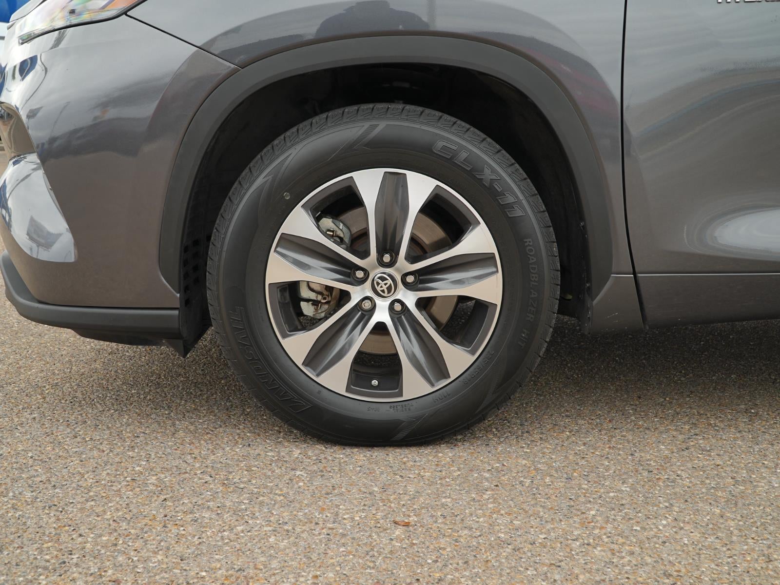 2020 Toyota Highlander Hybrid XLE