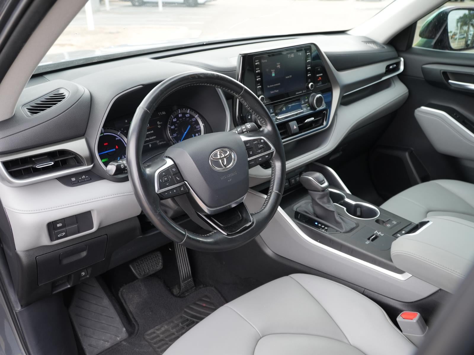 2020 Toyota Highlander Hybrid XLE