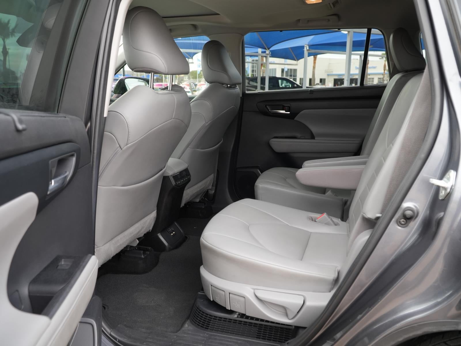 2020 Toyota Highlander Hybrid XLE