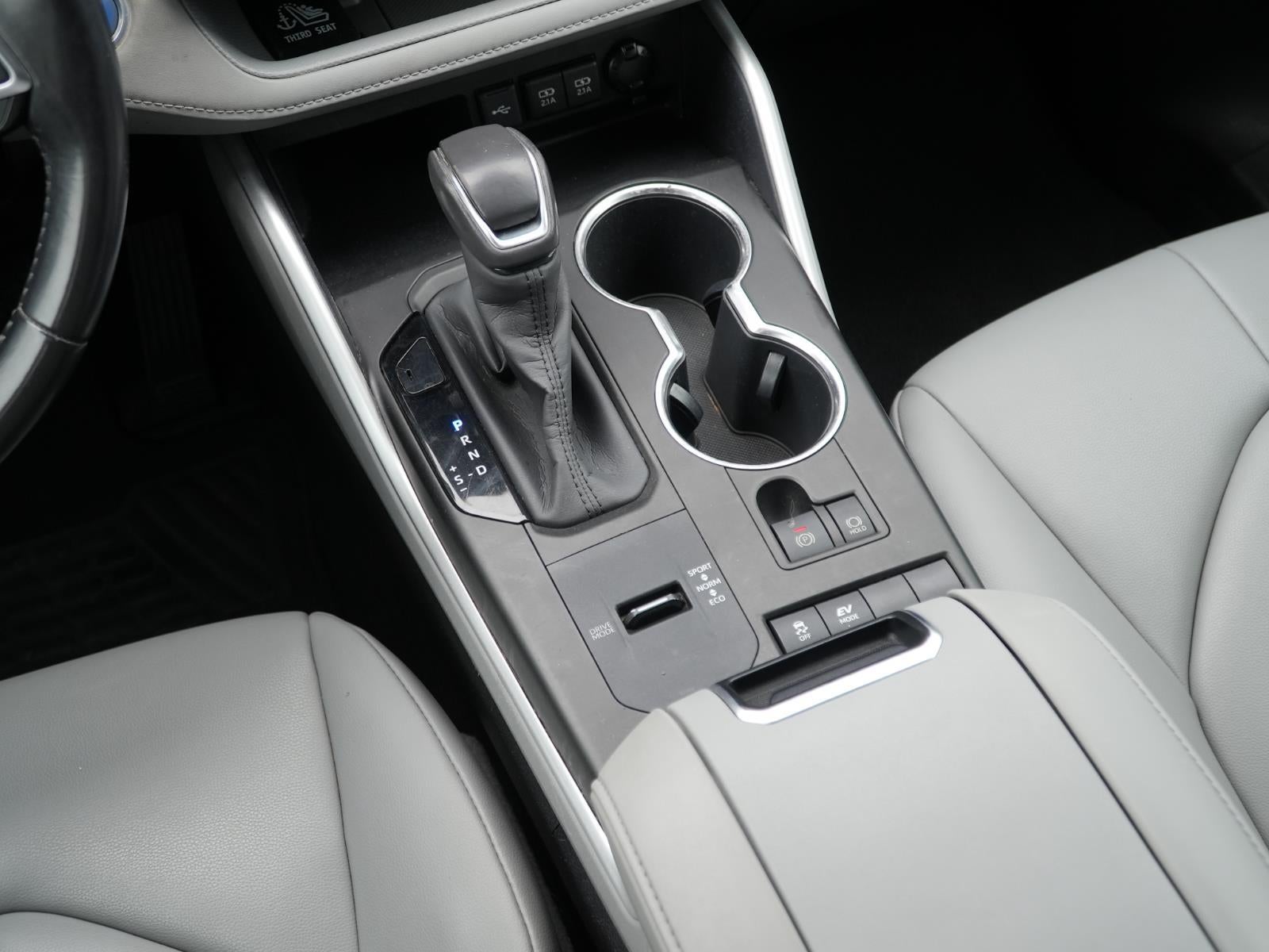 2020 Toyota Highlander Hybrid XLE