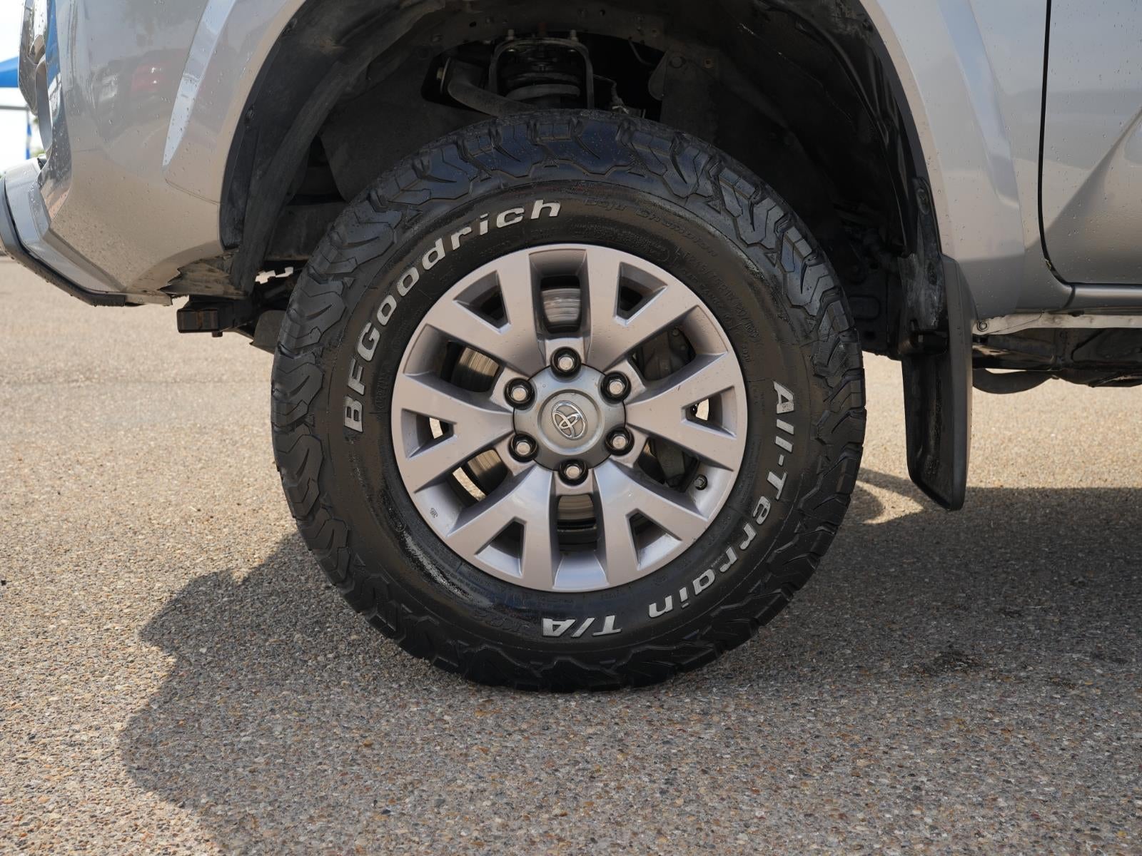 2016 Toyota Tacoma SR5