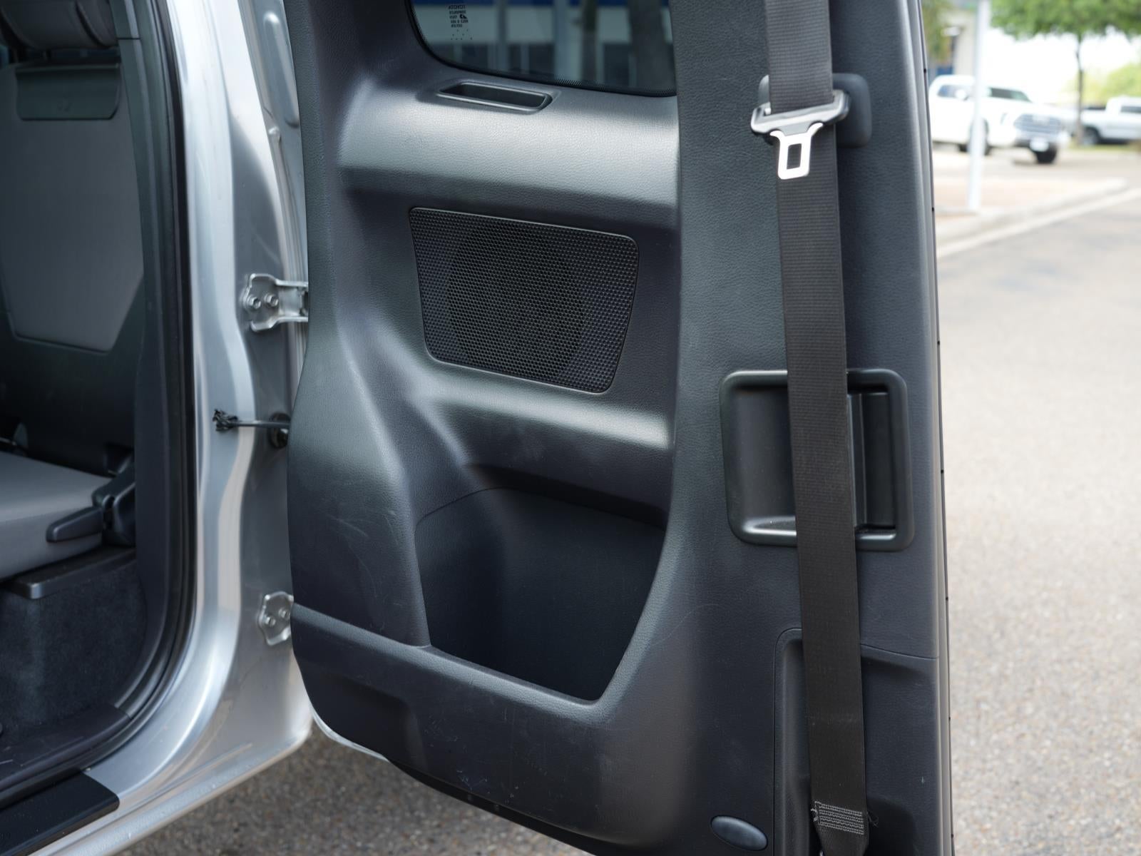 2016 Toyota Tacoma SR5