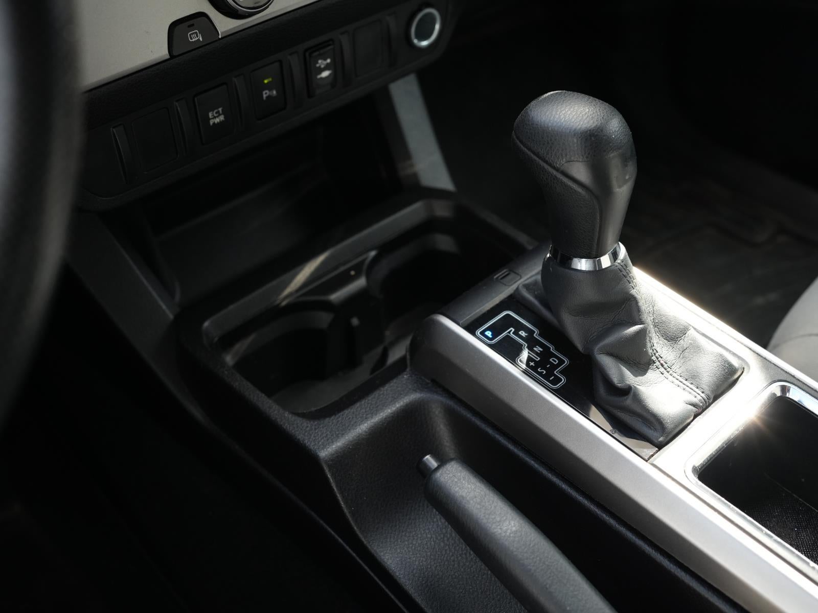 2016 Toyota Tacoma SR5