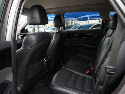 2019 Kia Sorento EX V6