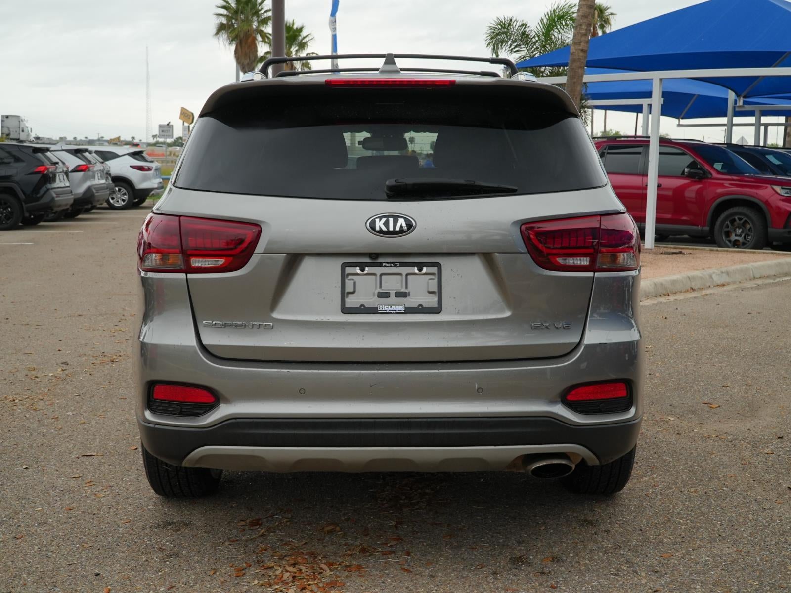 2019 Kia Sorento EX V6