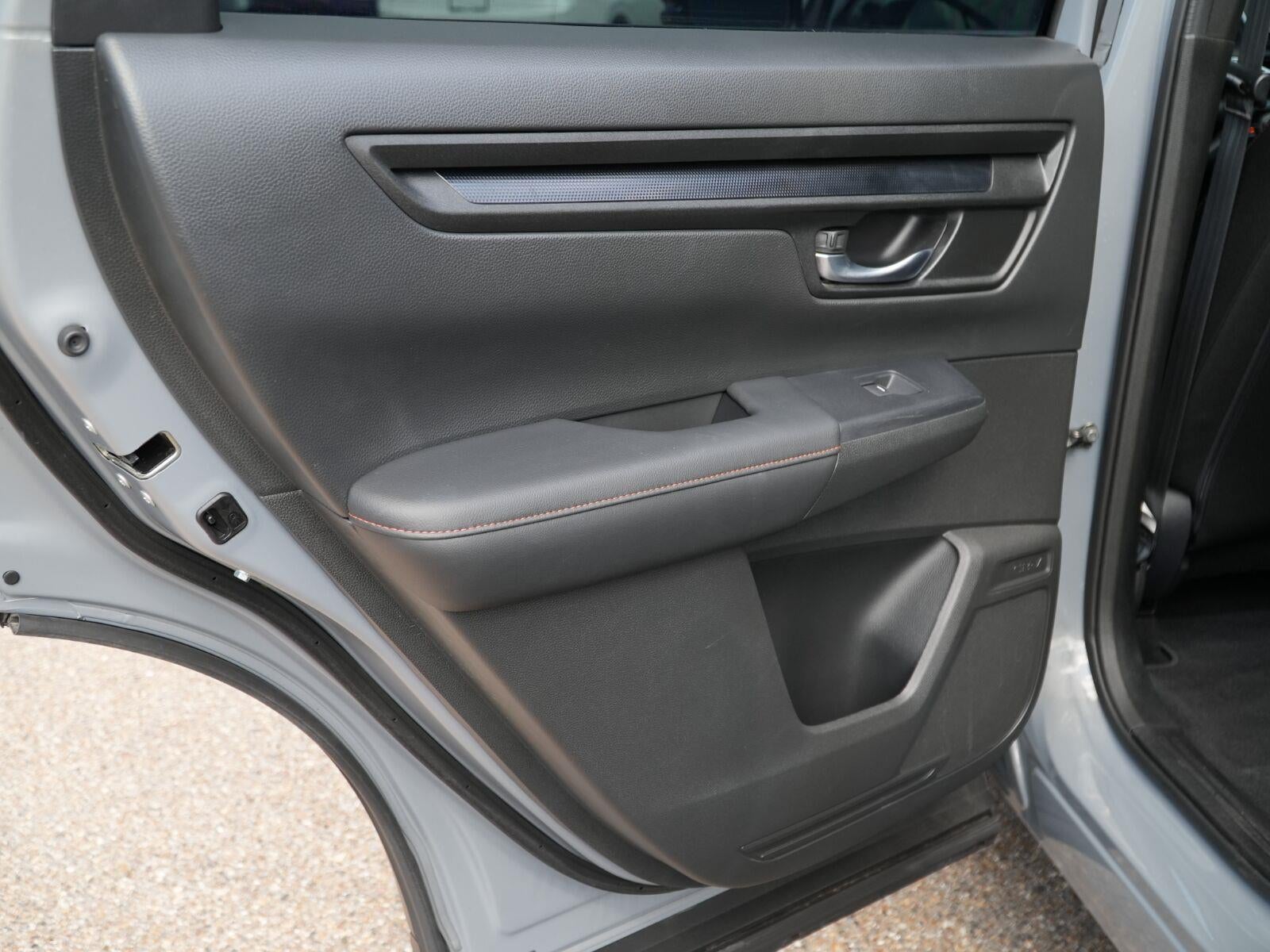 2024 Honda CR-V Sport - Photo 18