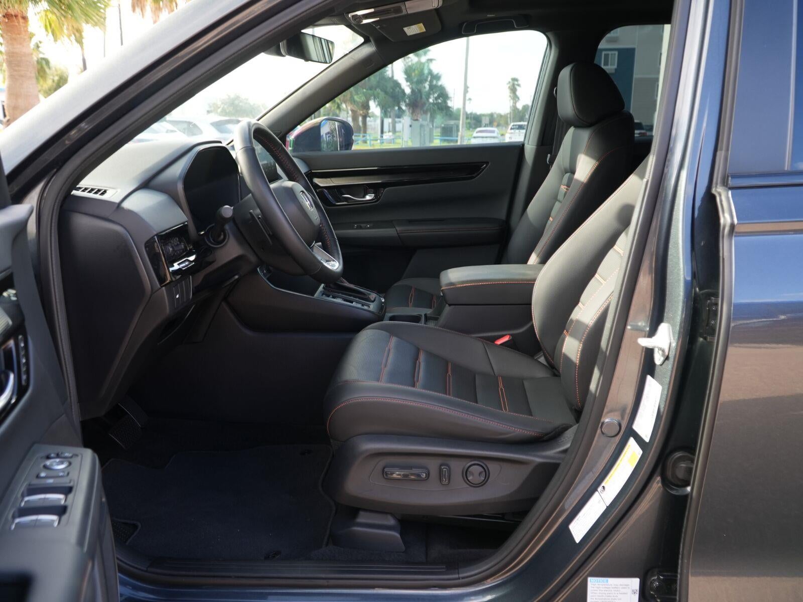 2026 Honda CR-V Sport Touring - Photo 7
