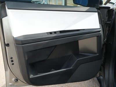 2024 Tesla Cybertruck BASE