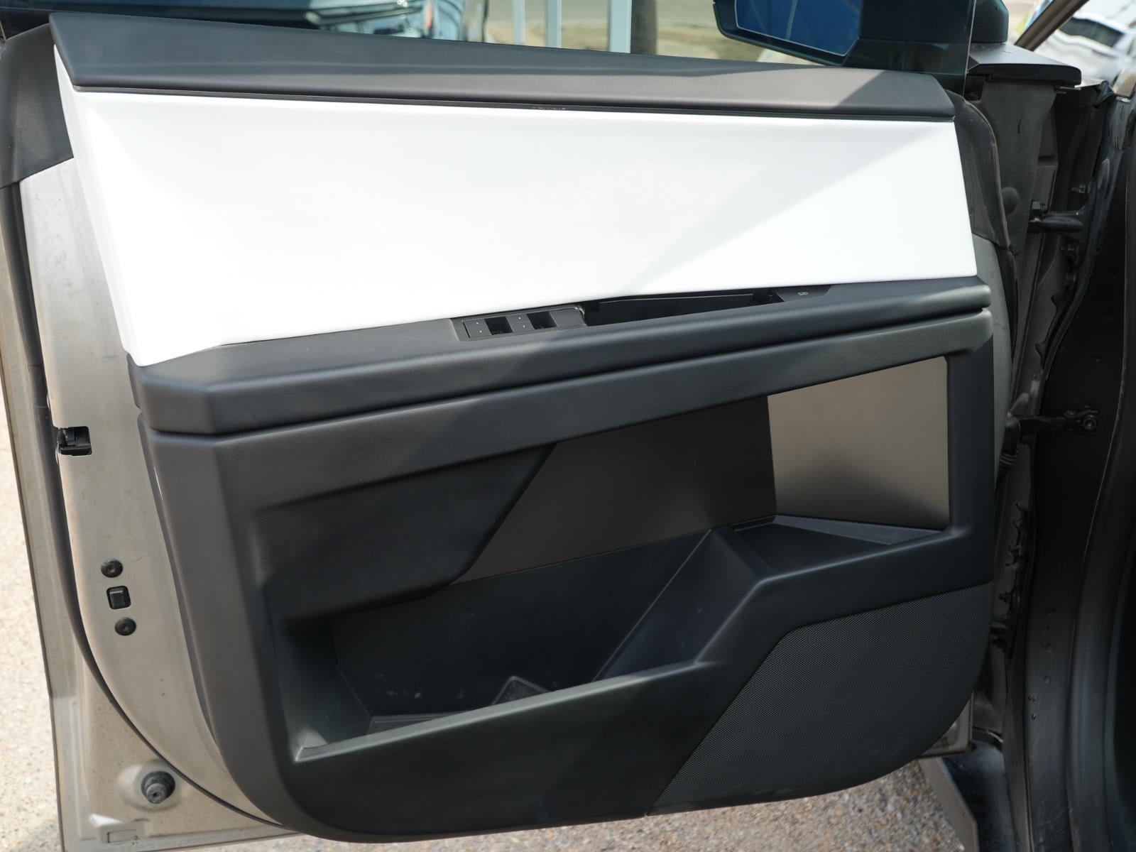 2024 Tesla Cybertruck BASE