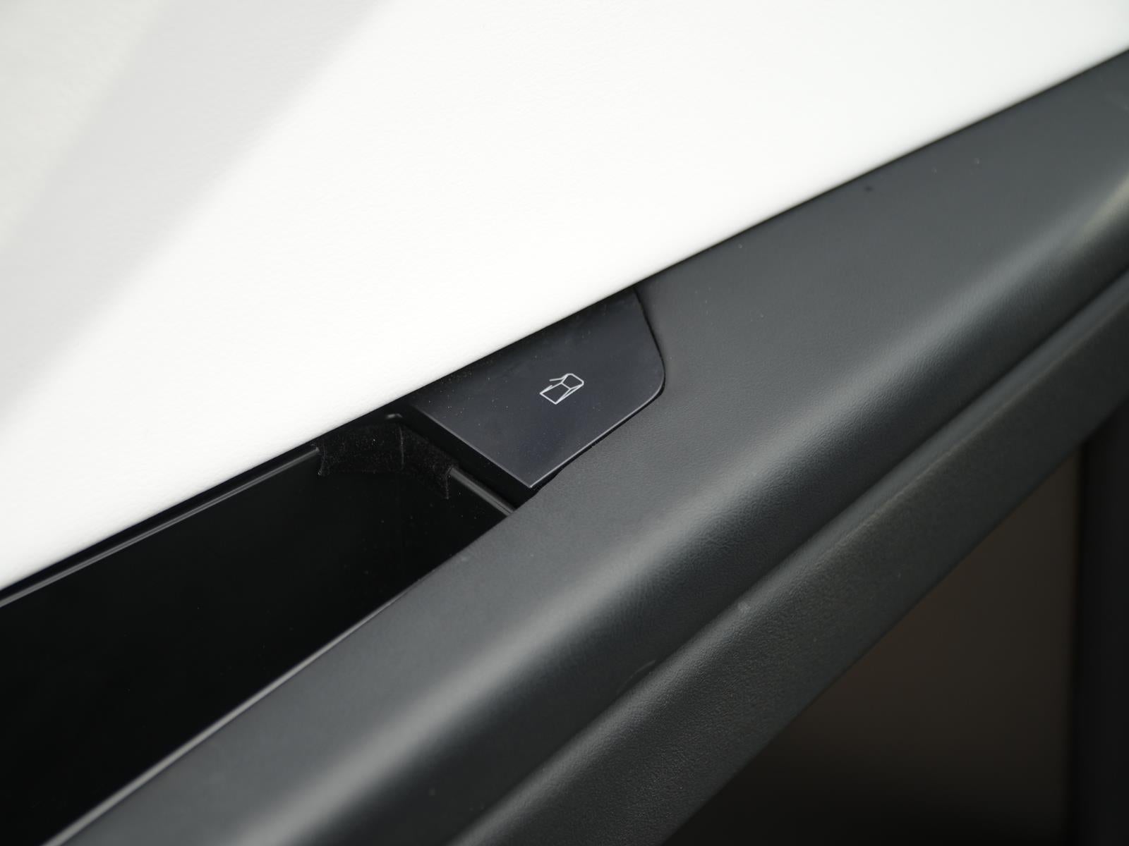 2024 Tesla Cybertruck BASE