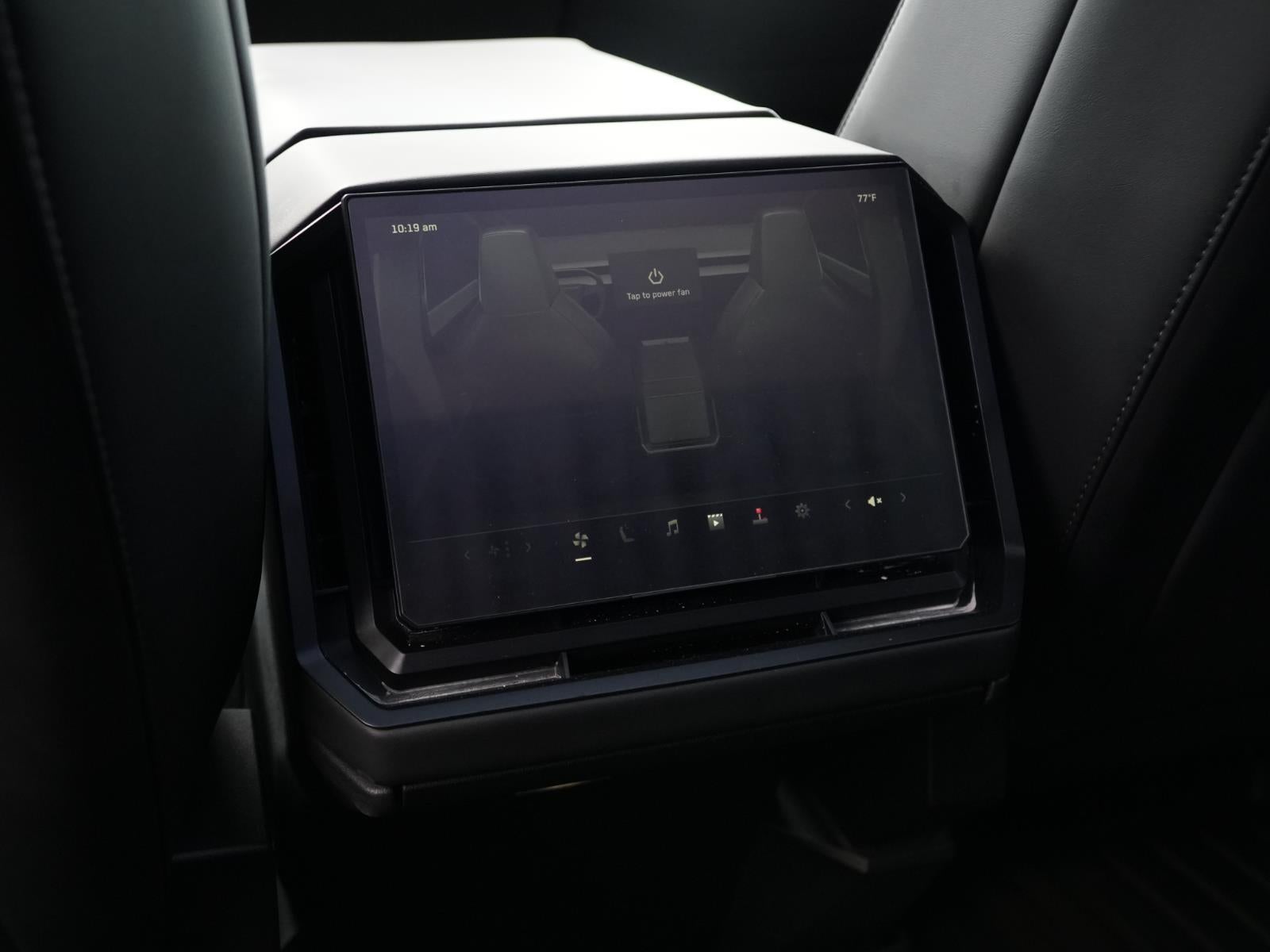 2024 Tesla Cybertruck BASE