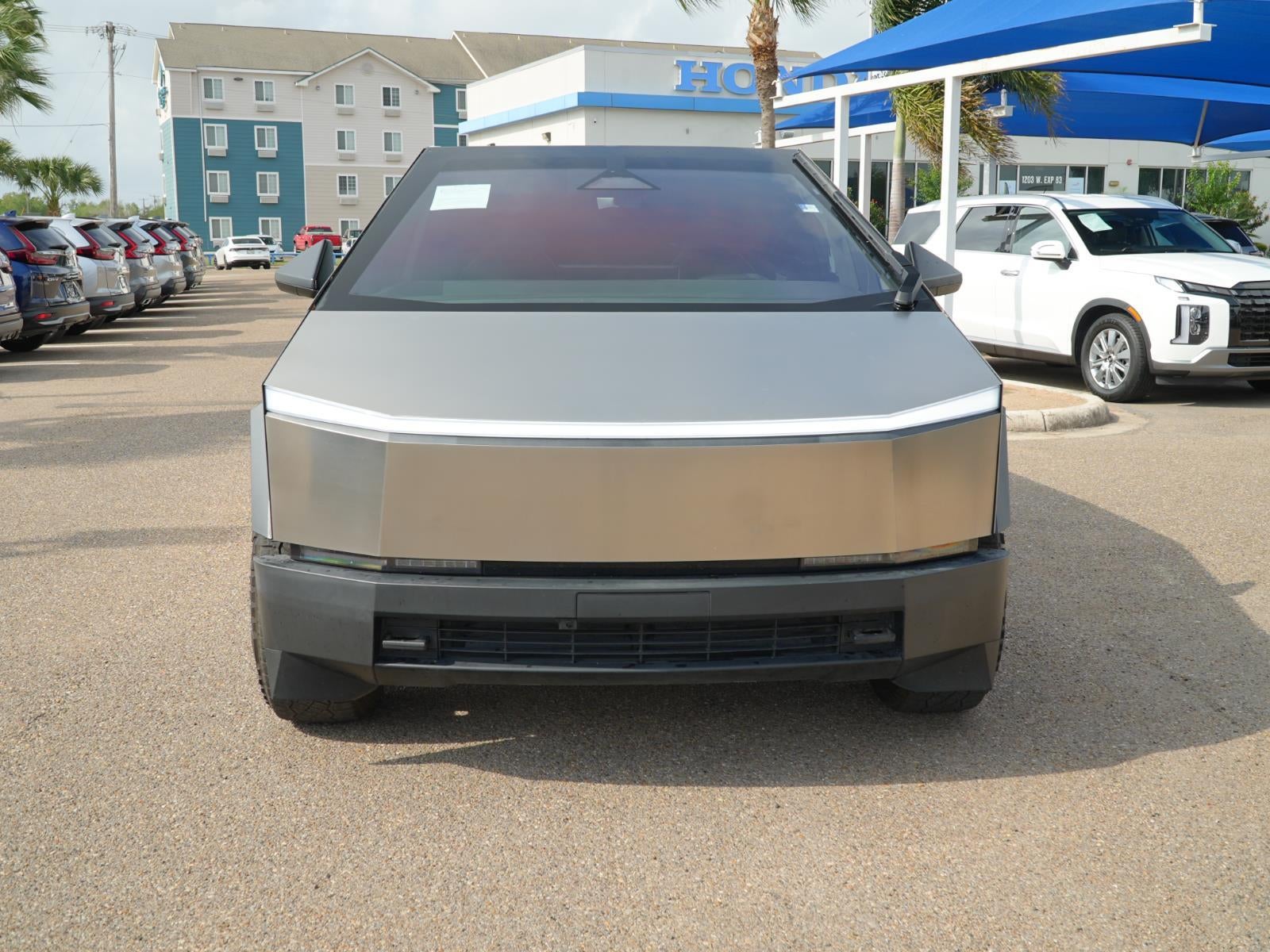 2024 Tesla Cybertruck BASE