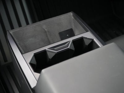 2024 Tesla Cybertruck BASE