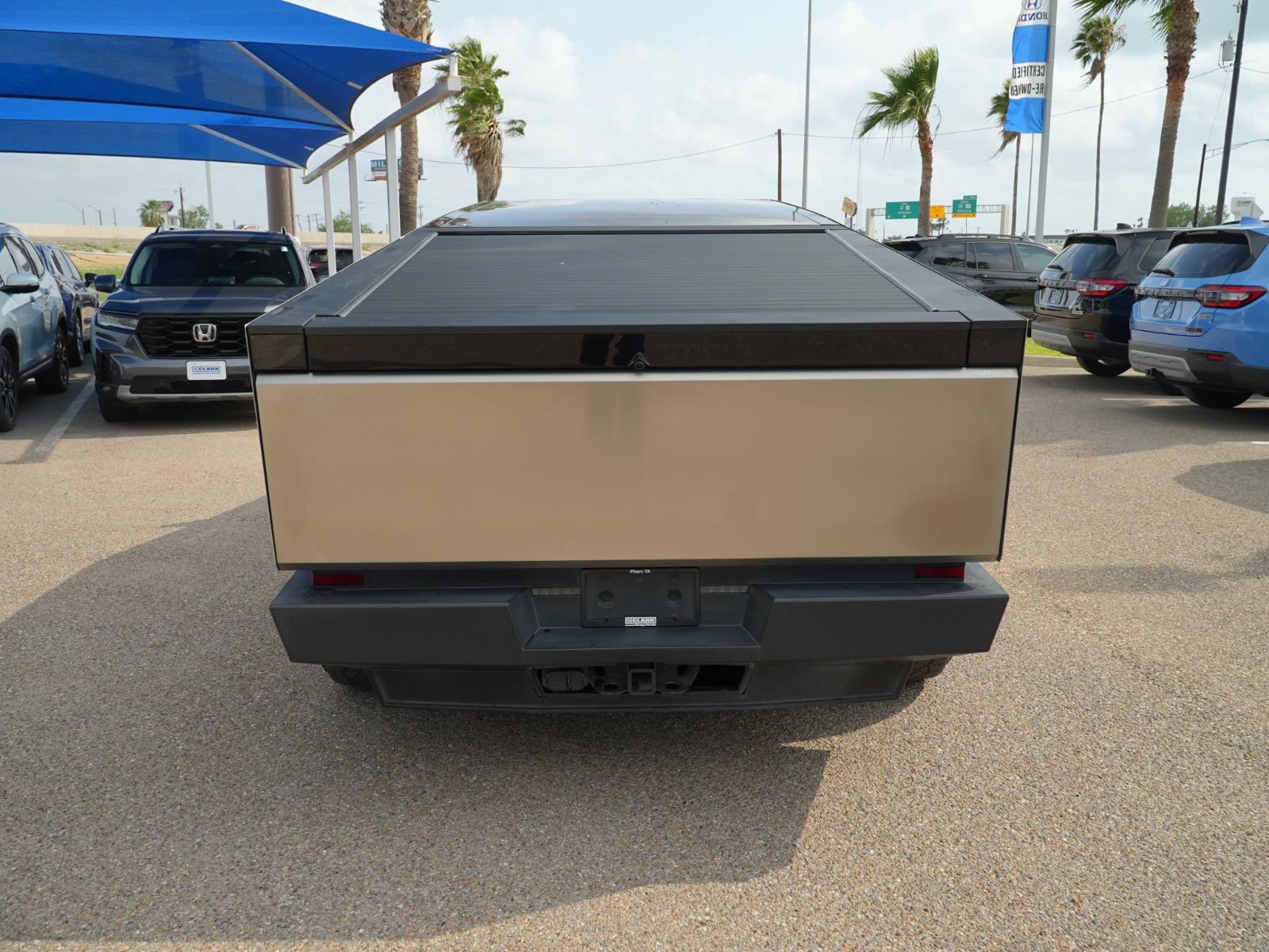 2024 Tesla Cybertruck BASE