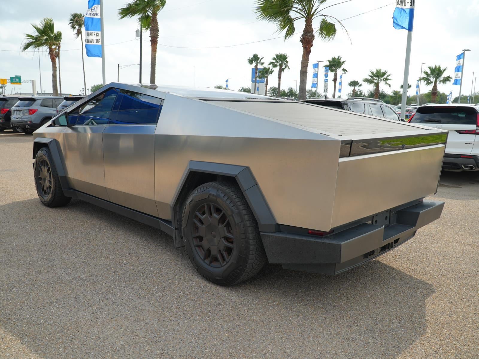 2024 Tesla Cybertruck BASE