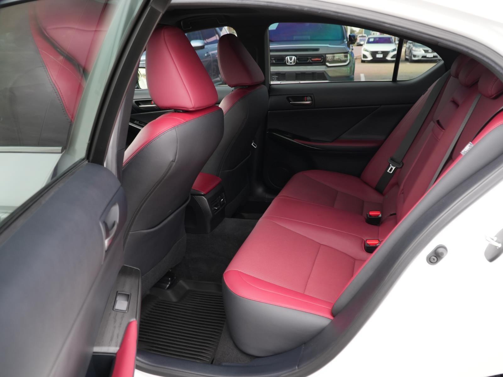 2023 Lexus IS IS 300