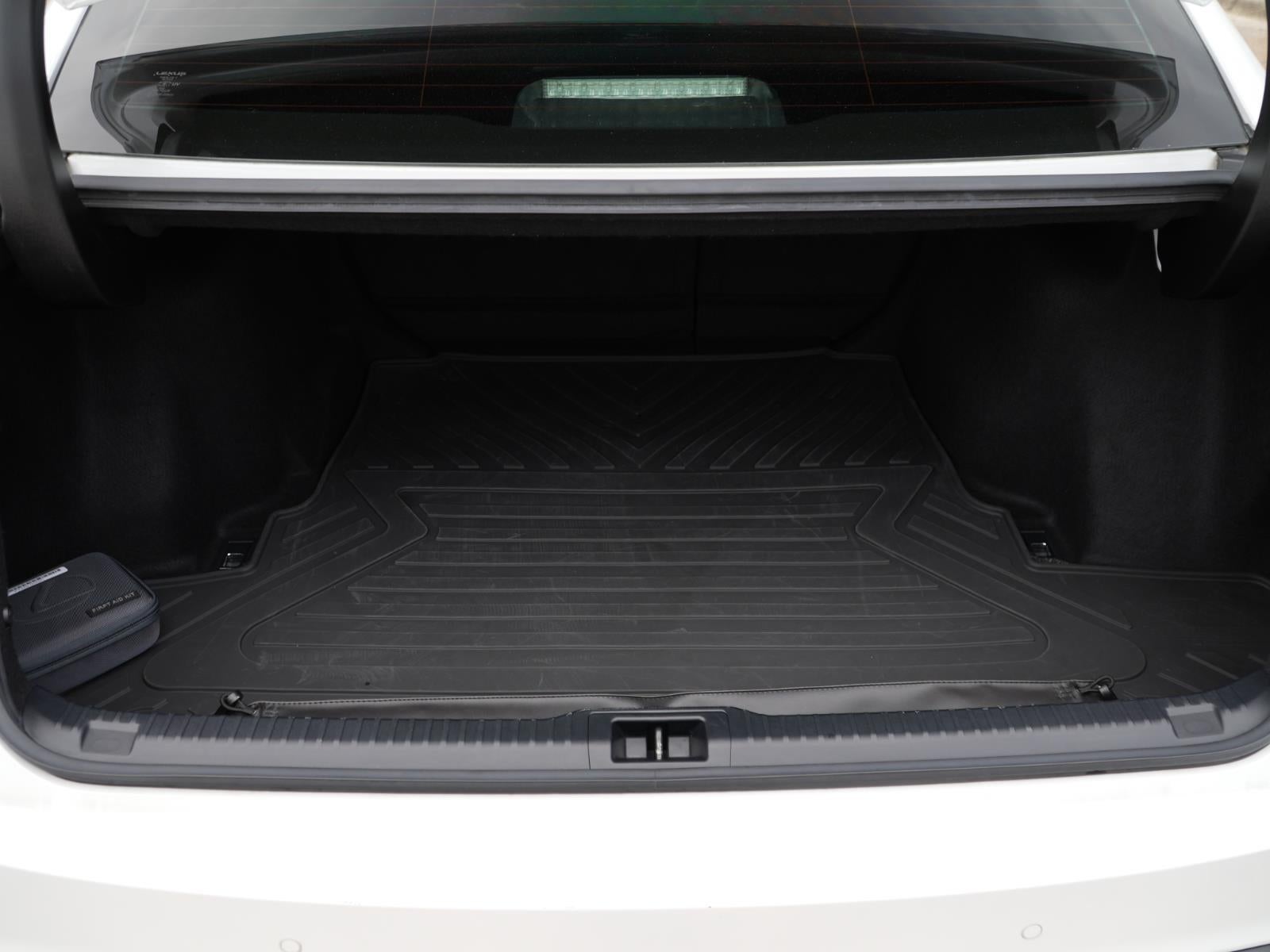 2023 Lexus IS IS 300