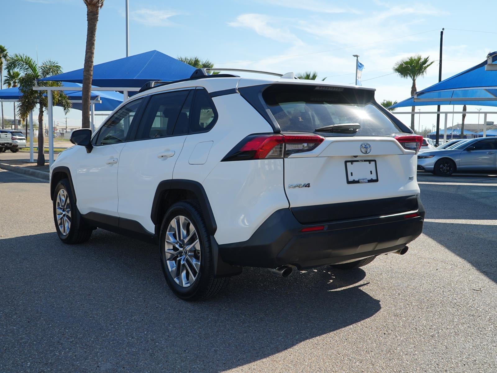 2019 Toyota RAV4 XLE Premium