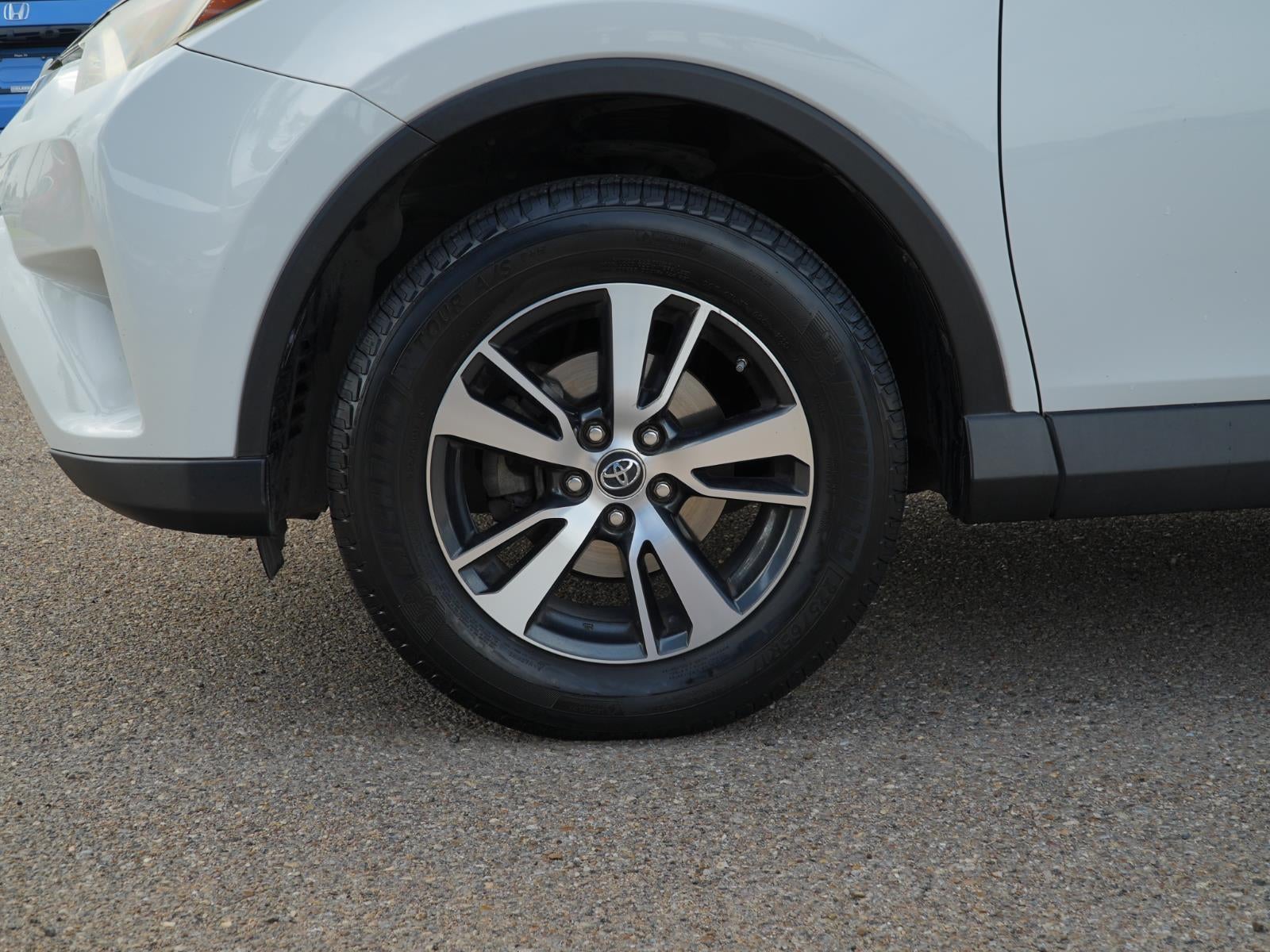 2016 Toyota RAV4 XLE