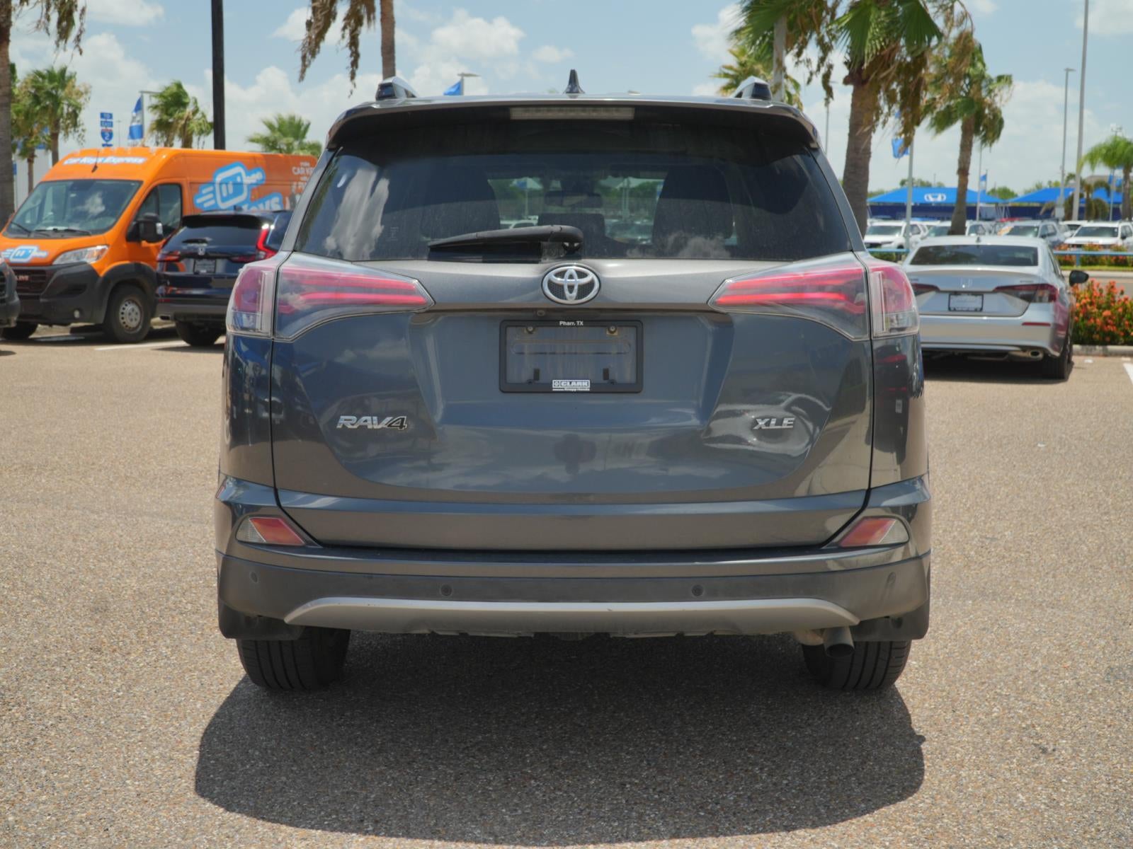 2018 Toyota RAV4 XLE