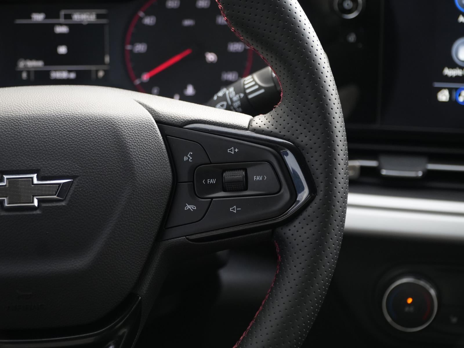 2025 Chevrolet Trax 1RS