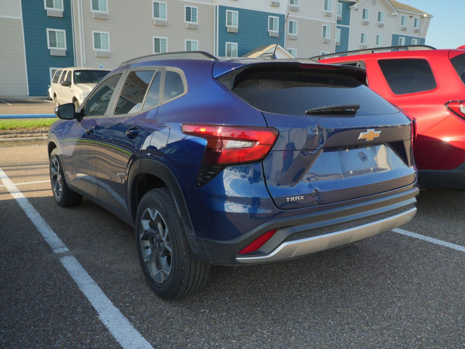 2024 Chevrolet Trax LT