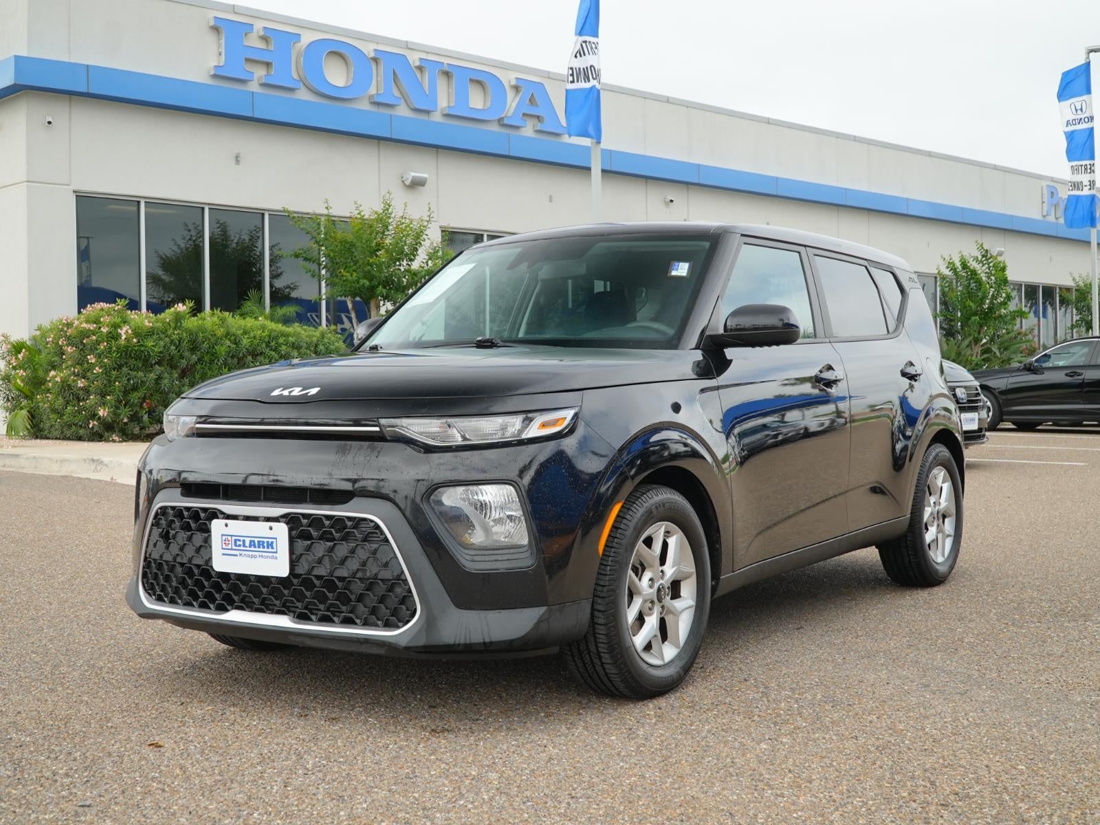 2022 Kia Soul LX