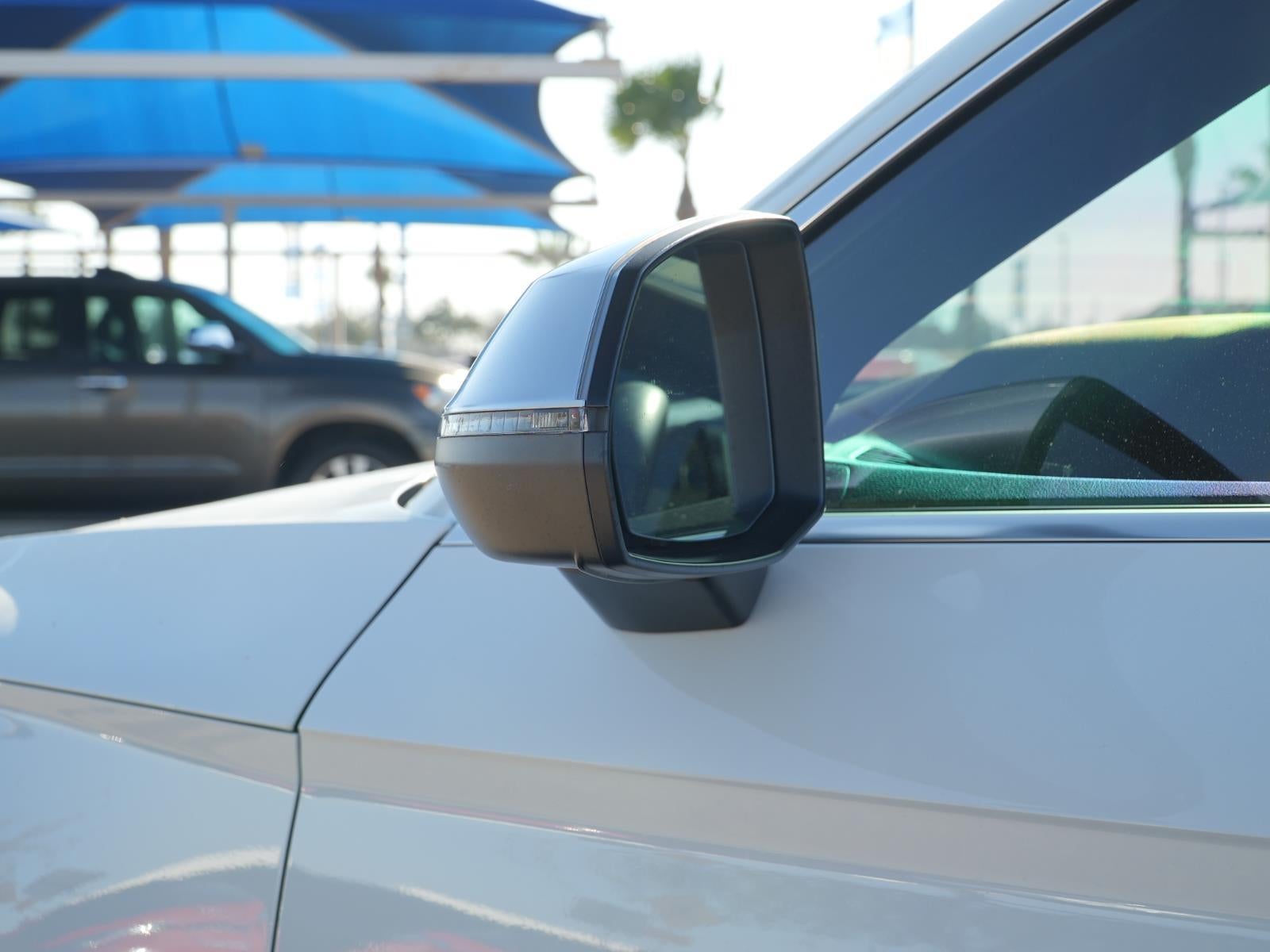 2022 Audi SQ5 Premium