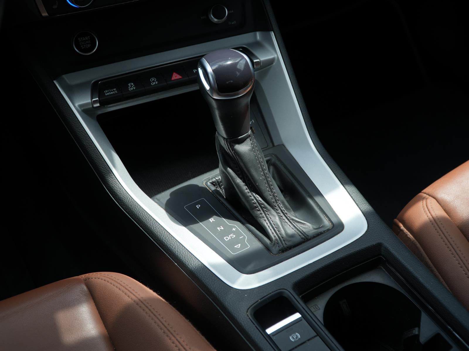 2022 Audi Q3 S line Premium