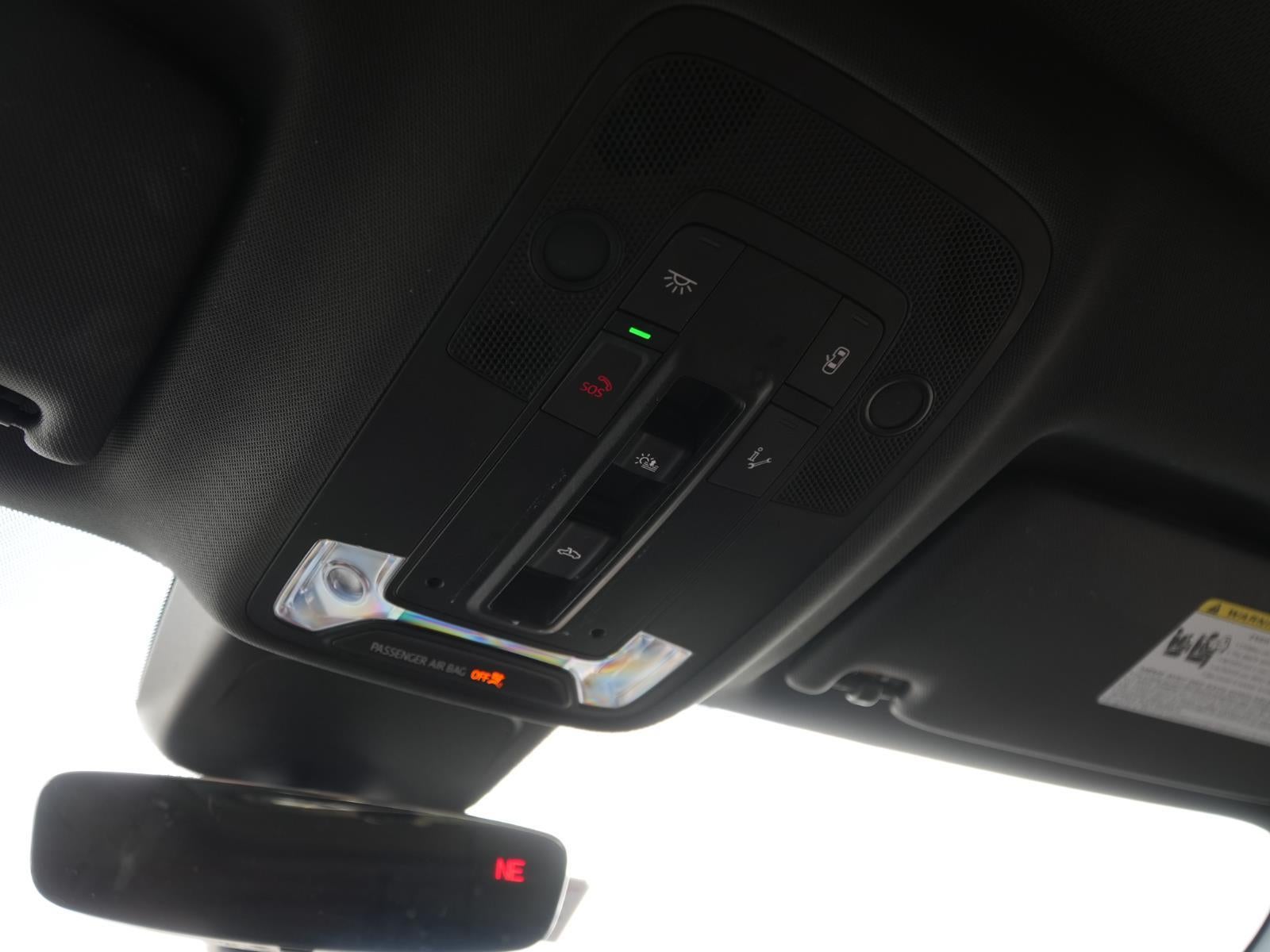 2022 Audi Q3 S line Premium