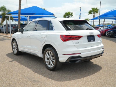 2022 Audi Q3 S line Premium